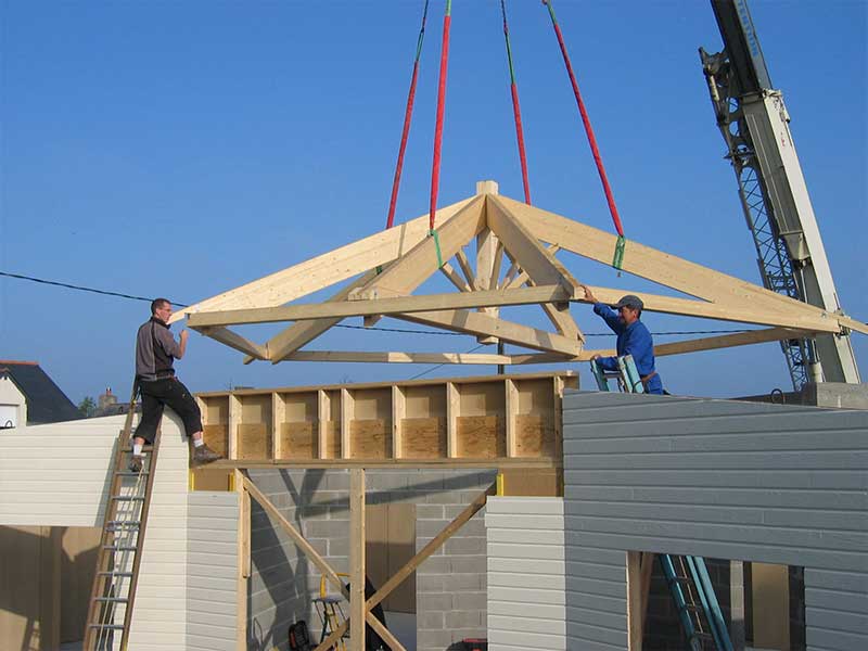 Charpente-traditionnelle-Grimoux-Construction